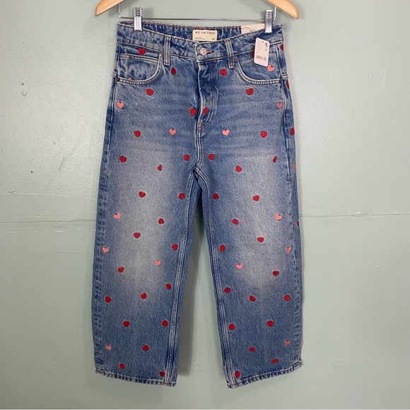 Free People We The Free Deep Trance Boyfriend Heart Embroidered Jeans Size 26 - Picture 2 of 7